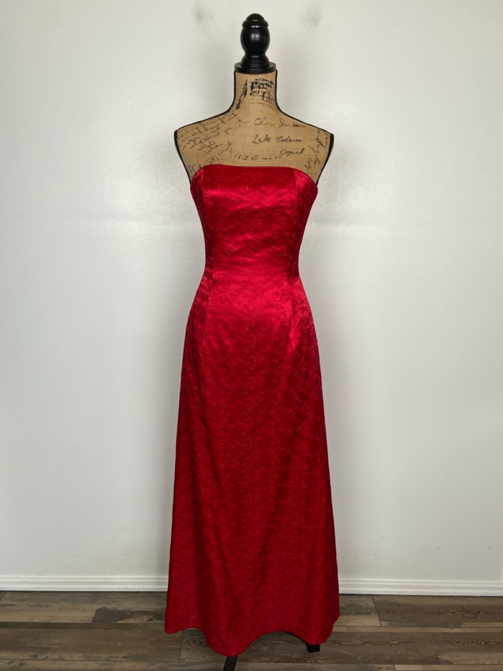 Jessica McClintock 90s Y2K Satin Floral Embroidered Gown Dress 4 Red Strapless